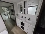2027 FOREST RIVER 383FB photo 28