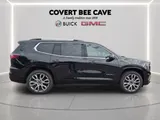 2027 GMC Acadia photo 8