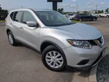 2015 Nissan Rogue photo 3