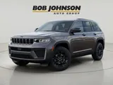 2026 Jeep Grand Cherokee photo 1