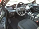 2027 Jeep Grand Cherokee L photo 16
