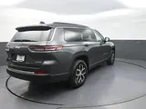 2025 Jeep Grand Cherokee L photo 8