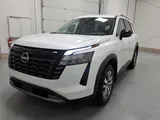 2026 Nissan Pathfinder photo 7