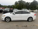2018 Ford Fusion photo 2