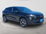 2024 Chevrolet Trax photo 3