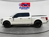 2018 Ford F-150 photo 2