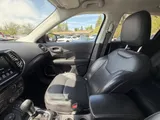 2019 Jeep Compass photo 12