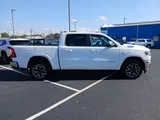 2027 Ram 1500 photo 2