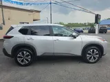 2023 Nissan Rogue photo 6