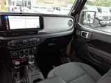 2026 Jeep Wrangler photo 14