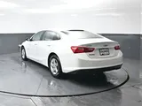 2024 Chevrolet Malibu photo 11