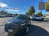 2015 Jeep Cherokee photo 4