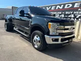 2017 Ford Super Duty F-350 DRW photo 4