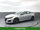 2024 Nissan Altima photo 10