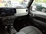 2026 Jeep Wrangler photo 13