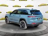 2027 Jeep Grand Cherokee photo 3