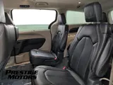 2023 Chrysler Pacifica photo 22