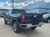 2026 Chevrolet Silverado 2500HD photo 9