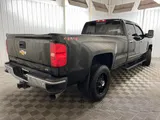 2018 Chevrolet Silverado 3500HD photo 21