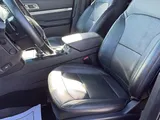 2017 Ford Explorer photo 17