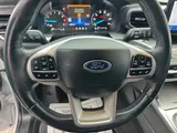 2022 Ford Explorer photo 30