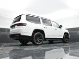 2024 Jeep Wagoneer photo 41