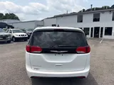 2027 Chrysler Pacifica photo 5