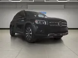 2021 Mercedes-Benz GLB photo 2