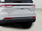 2027 Jeep Grand Cherokee photo 26