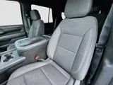 2021 Chevrolet Tahoe photo 25
