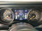 2025 Jeep Gladiator photo 19