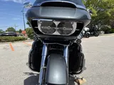 2016 Harley-Davidson® CVO Road Glide Ultra photo 16