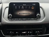 2026 Nissan Rogue photo 13