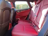 2026 Porsche Macan photo 14