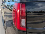 2025 Ford Expedition photo 8