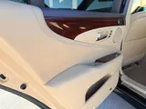 2007 Lexus LS 460 photo 17