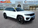 2023 Jeep Grand Cherokee photo 1