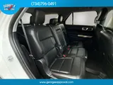 2021 Ford Explorer photo 34