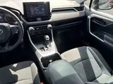 2020 Toyota RAV4 photo 15