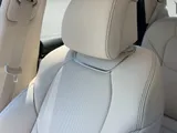 2026 Genesis GV70 photo 40