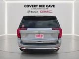 2026 GMC Yukon XL photo 10