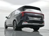 2025 Kia Carnival photo 47