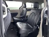 2023 Chrysler Pacifica photo 20