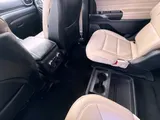 2020 Ford Explorer photo 14