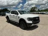 2025 Ford Ranger photo 3