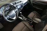 2017 Toyota Corolla photo 15