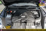 2019 Porsche Cayenne photo 18
