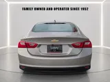 2024 Chevrolet Malibu photo 5