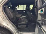 2023 Ford Explorer photo 23