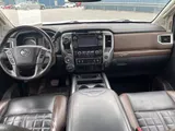 2017 Nissan Titan photo 3